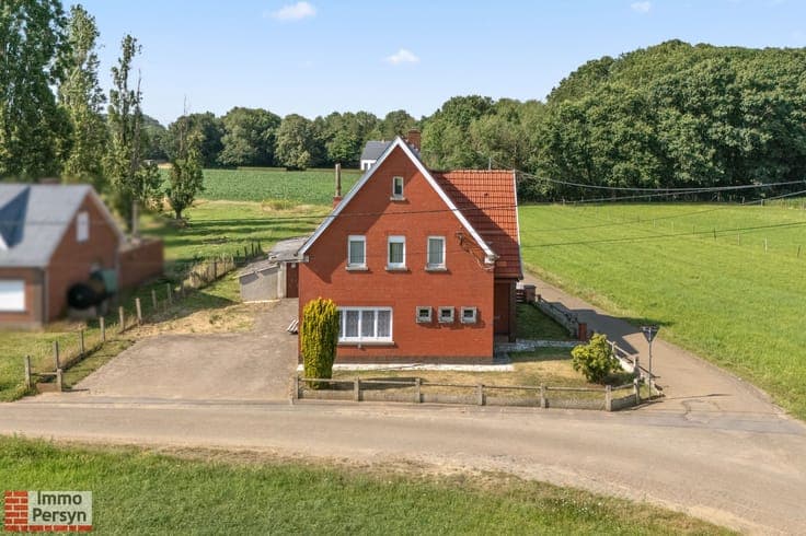 Genieten van rust en natuur: Te renoveren open bebouwing ...
