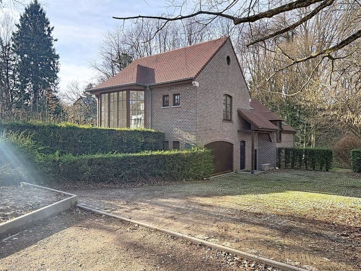 Prince Orange district, 4-sided villa