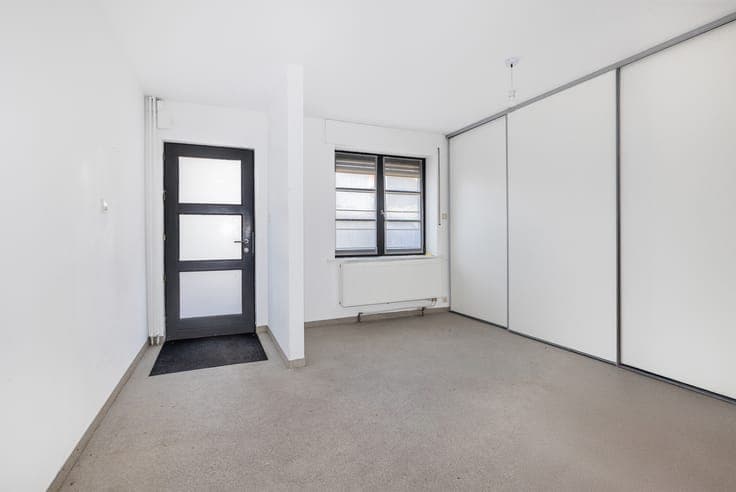 Bright family home with 4 bedrooms and terrace