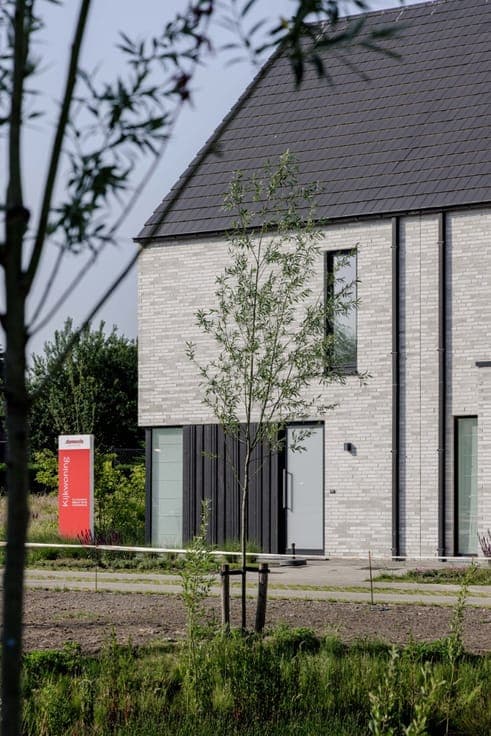 Ruime energiezuinige gezinswoning in familievriendelijke ...