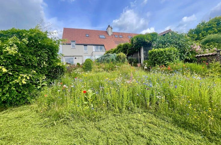 Exceptional Home / 270m² / 4BR / Enchanting Setting