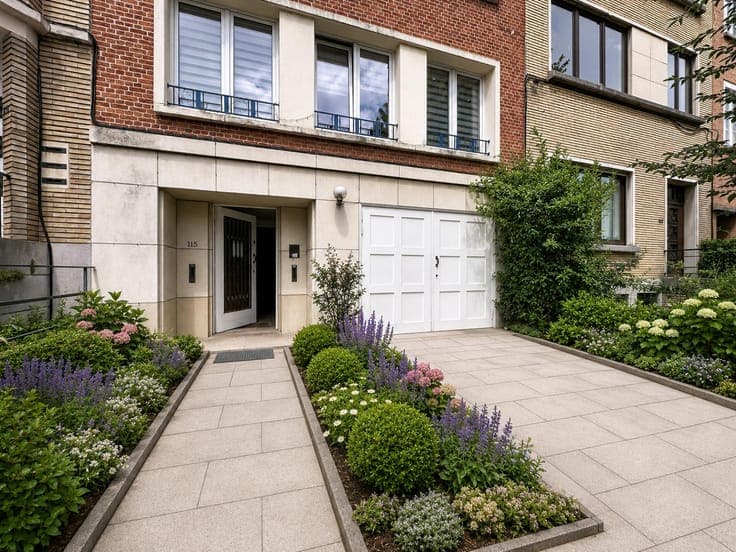 🏡 Investment Property with Garage & Garden