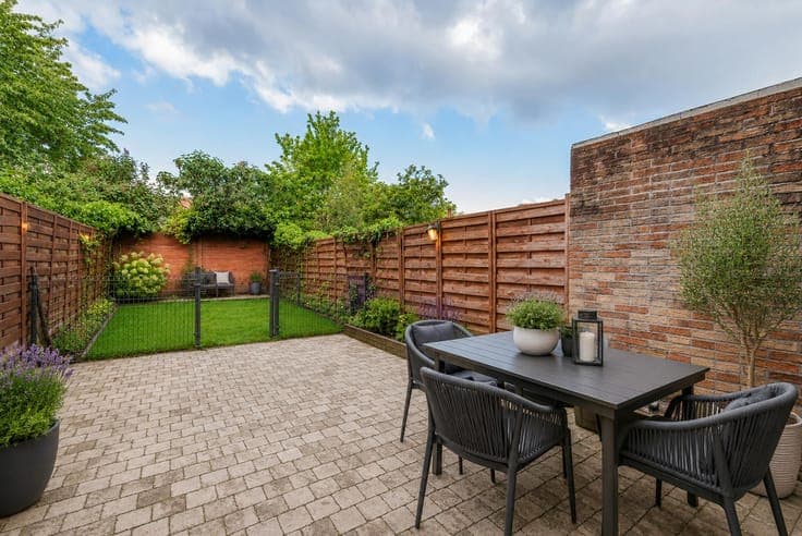 Charming house with garden in Ruisbroek