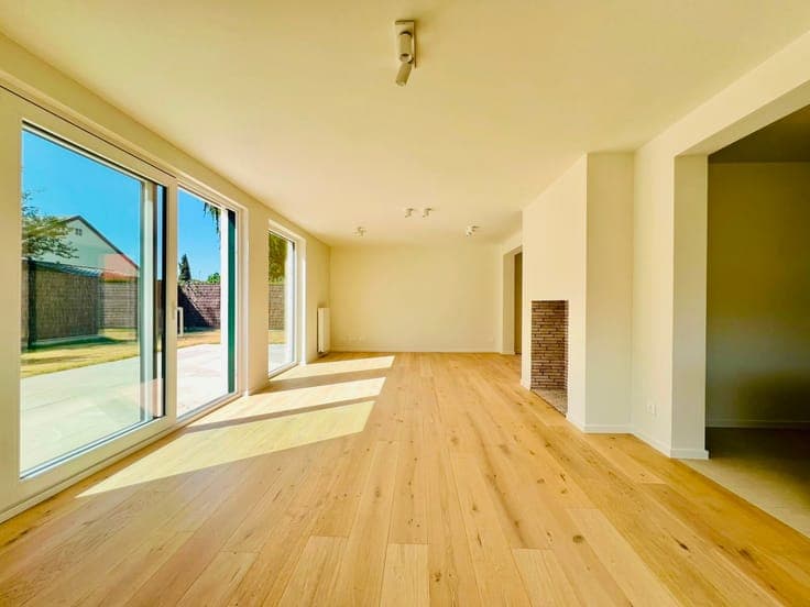 House in Sint-Kruis