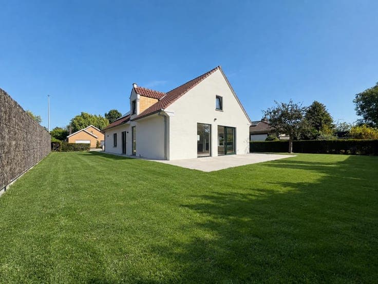 House in Sint-Kruis