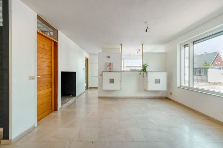 Alleenstaande woning op 1.441m² met extra opslagruimte