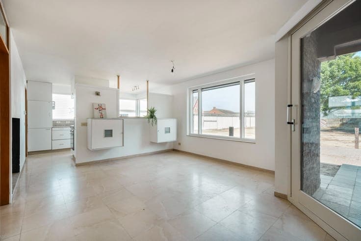 Alleenstaande woning op 1.441m² met extra opslagruimte