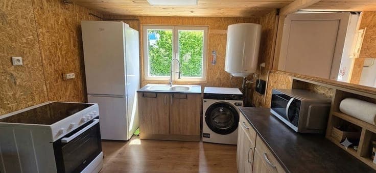 Lovely 1-bedroom chalet with a garden