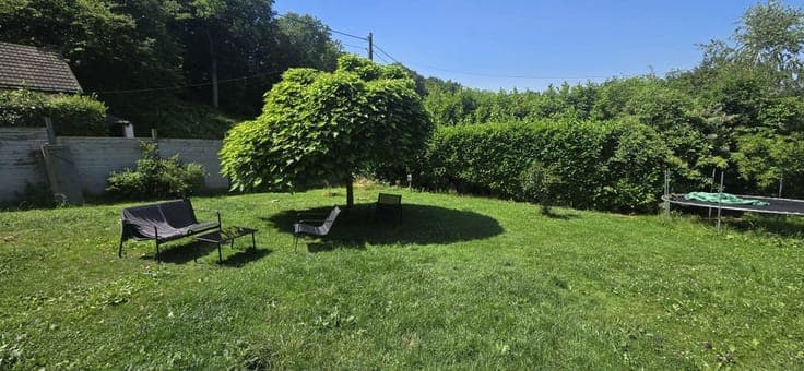 Lovely 1-bedroom chalet with a garden