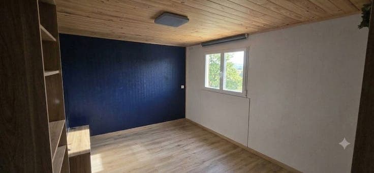 Lovely 1-bedroom chalet with a garden