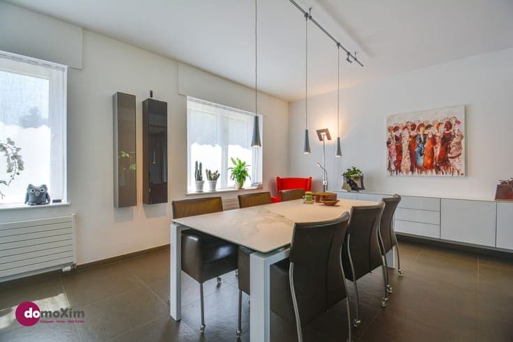 Spacious move-in ready family home in a unique location in H
