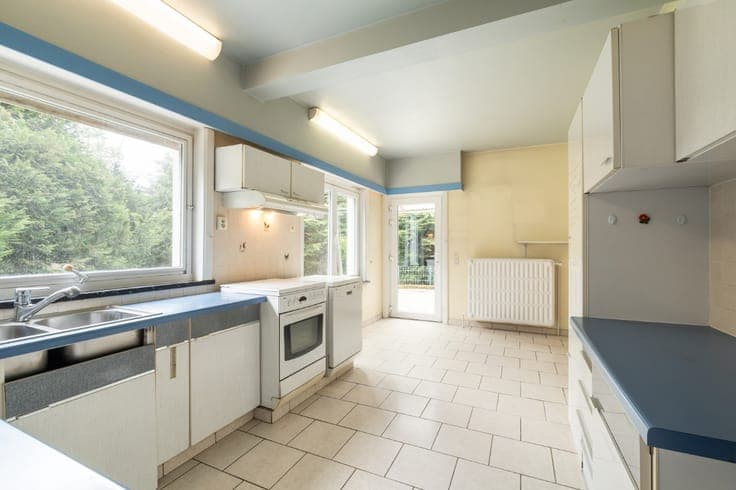 Spacious villa with garden in Laeken