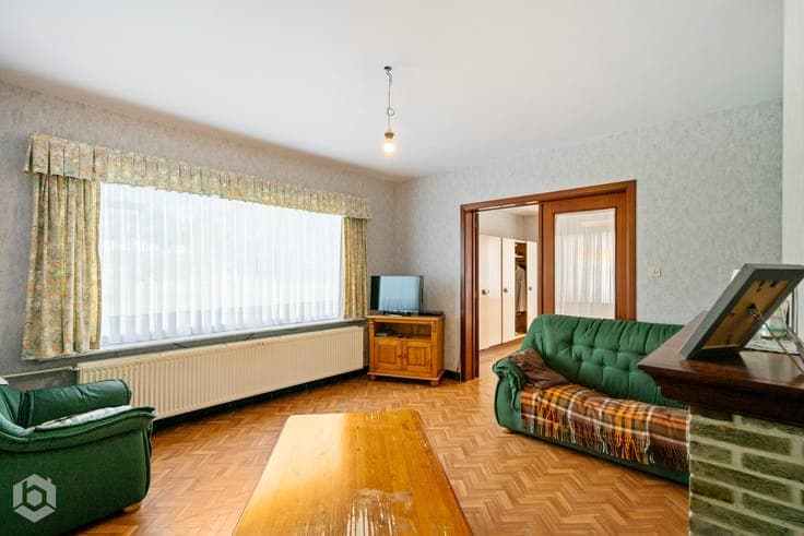 Totaal te renoveren half open bebouwing in Beerzel