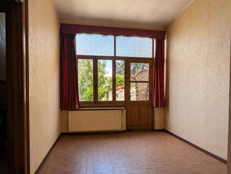 Maison de caractère avec 5 chambres et jardin à Chimay