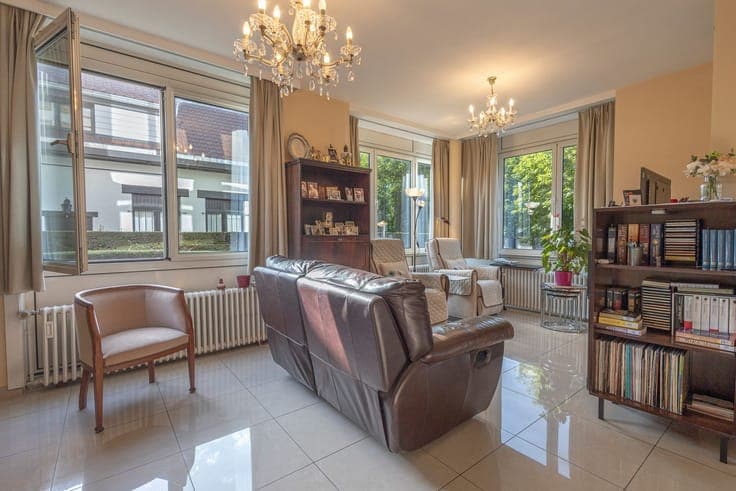 Investment property with 3 apartments in Anderlecht