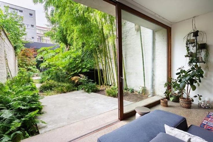 exceptional architect-designed home with 4 bedrooms & studio