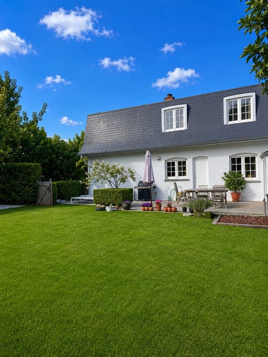 Immaculate Semi-Detached Villa – 270 m² – EPC B