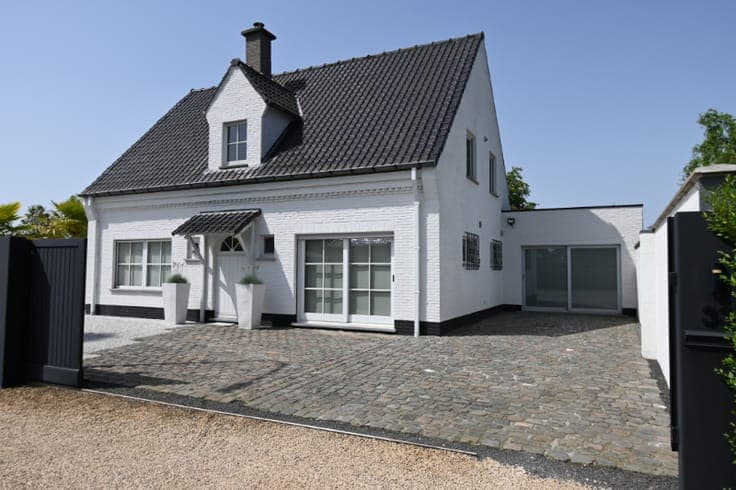 Charmante, energiezuinige woonst met 3 slpks, bureel én 5...