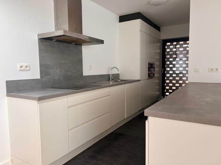Moderne, lichte stadswoning met 2 slaapkamers te koop in ...