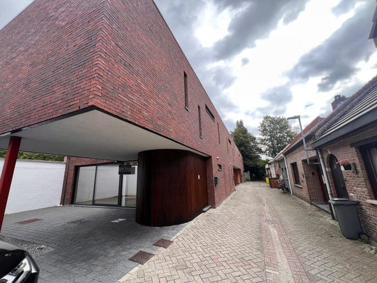 Moderne, lichte stadswoning met 2 slaapkamers te koop in ...