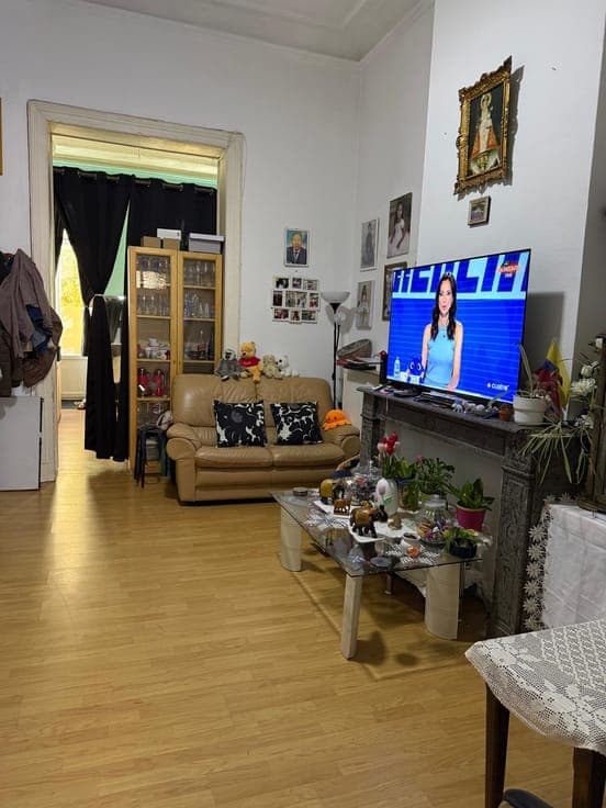 Investment property with 4 units