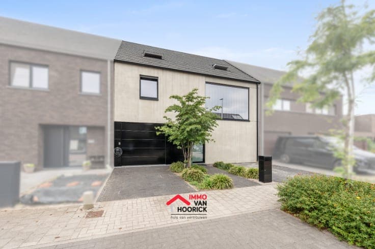 Prachtige ruime instapklare woning !