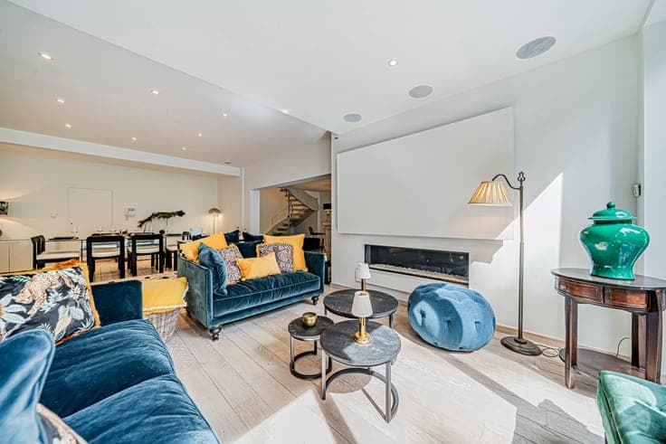 CHANT D'OISEAU : High-end 3-bedroom duplex with garden