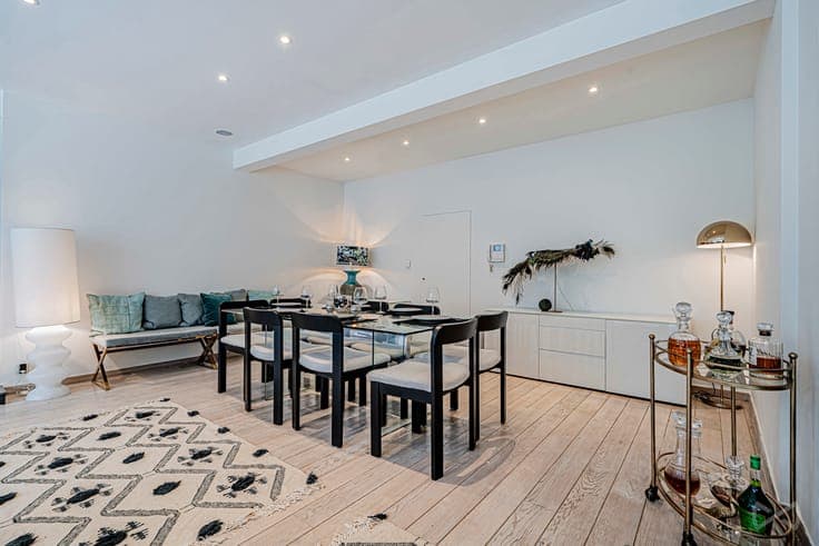 CHANT D'OISEAU : High-end 3-bedroom duplex with garden