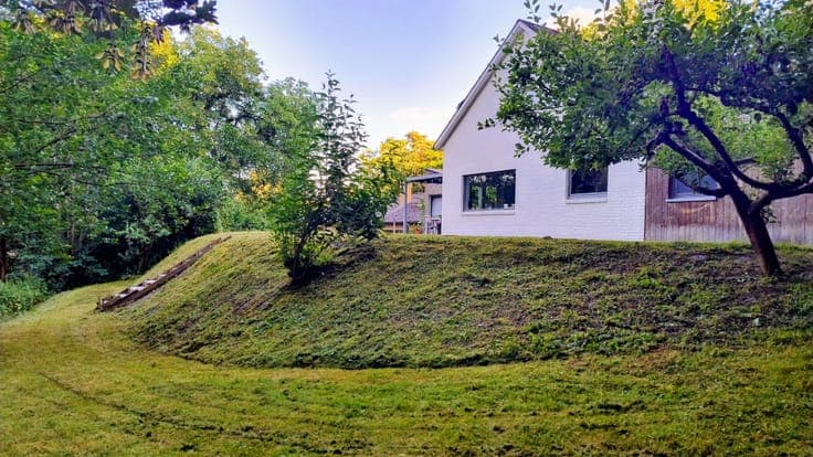 5-bedroom house Huldenberg 2.600 m² of woodland