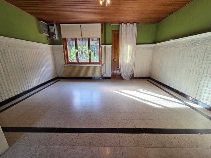 Toffe woning op ruim perceel van 10a05ca in Begijnendijk