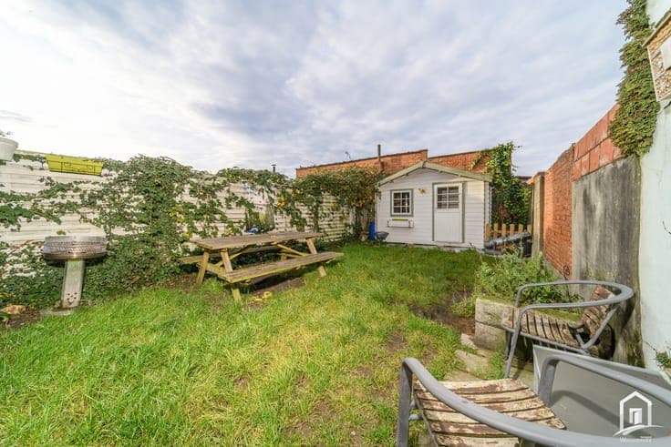 Verder af te werken burgerwoning te Sint-Gillis-bij-Dende...