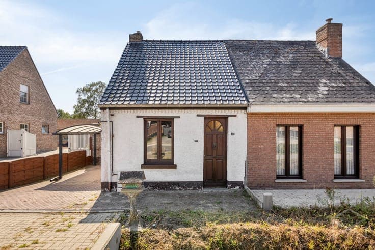Halfopen bebouwing te koop