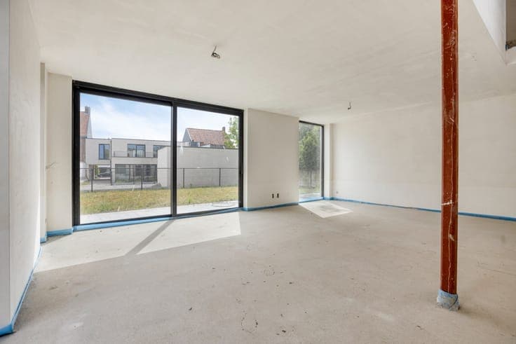 Half-open nieuwbouwwoning in Beveren (Roeselare), op zeer...