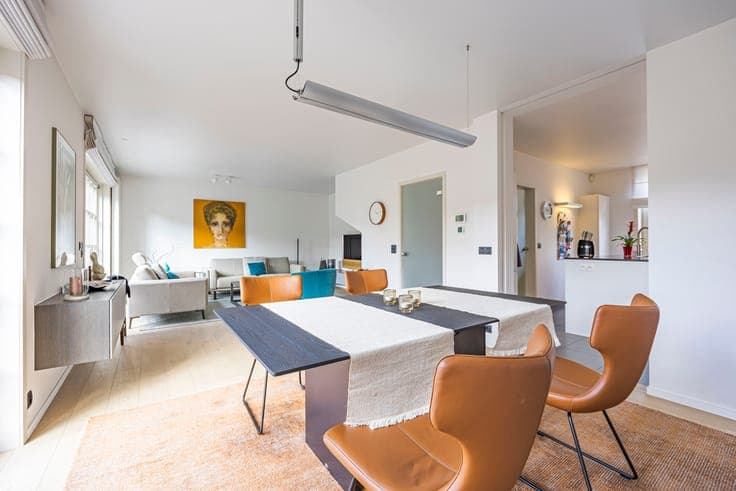 Verzorgde woning met 3 of 4 slaapkamers en zuidgerichte t...