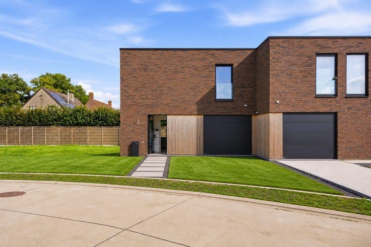 Moderne nieuwbouwwoning met 3 slaapkamers en grote tuin