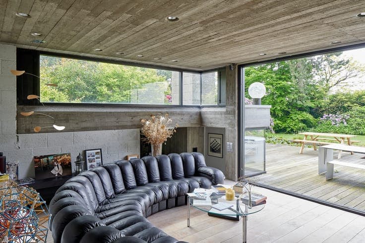 Eric Balliu (BARO) | Brutalist villa
