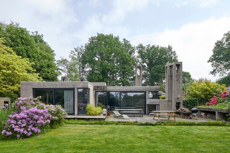 Eric Balliu (BARO) | Brutalist villa