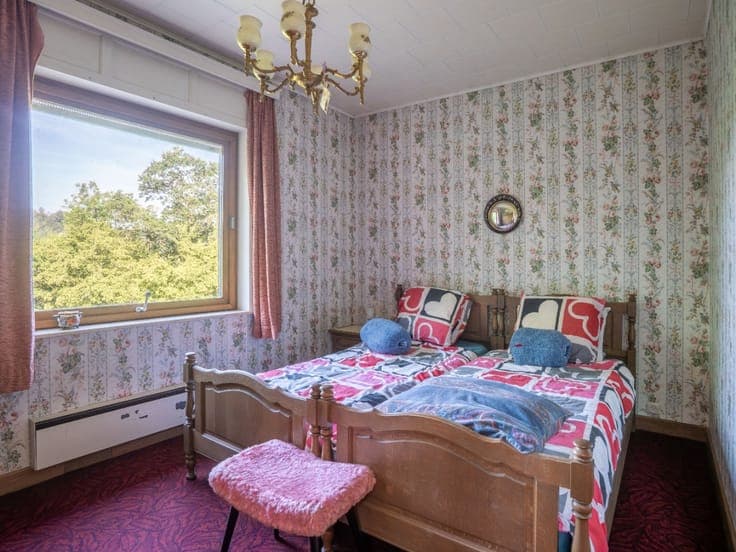 Detached house | 3 bedrooms | 6,500 m² wooded plot