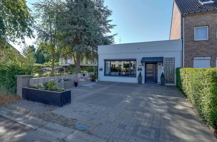 Sale - House Riemst - 269,000 €