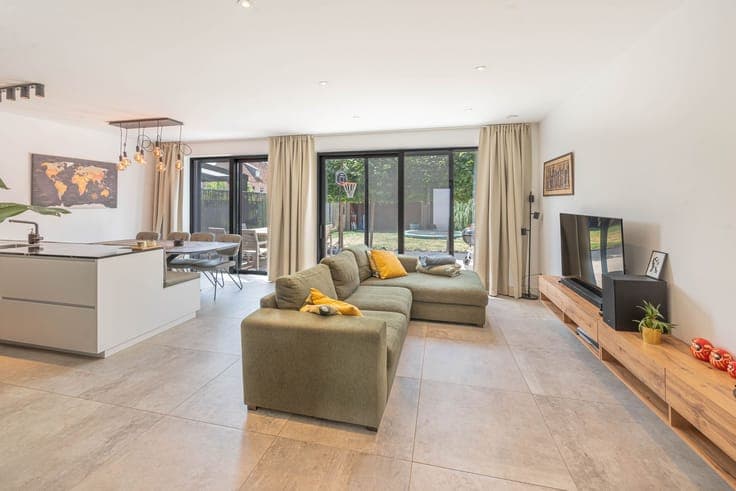 Recent Energy-Efficient Home in the Heart of Terhagen!