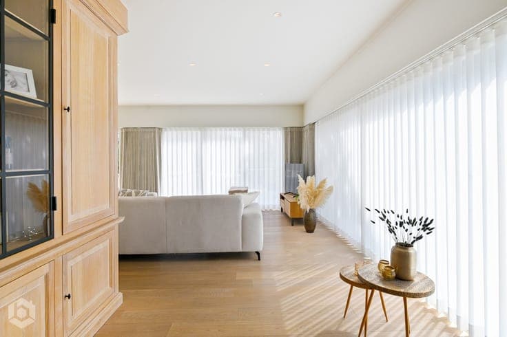 Instapklare woning met 4 slpkrs op perceel 18a22ca te Hei...