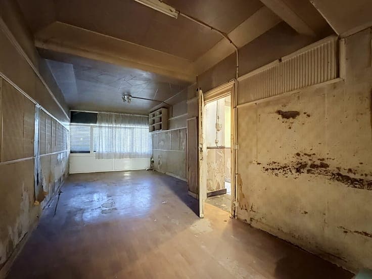 Maison de commerce et d'habitation à rénover