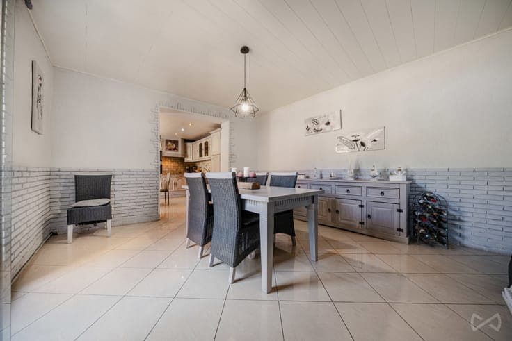 House in Mont-sur-Marchienne