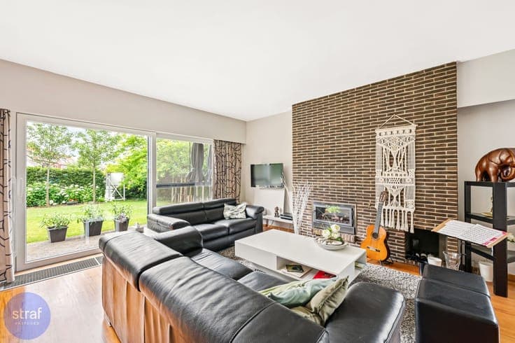 Villa met 4 slaapkamers en zuidtuin op Toplocatie
