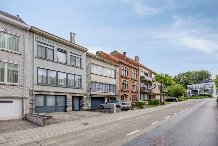 Bel-etage house with 4 bedrooms and garden in Dilbeek