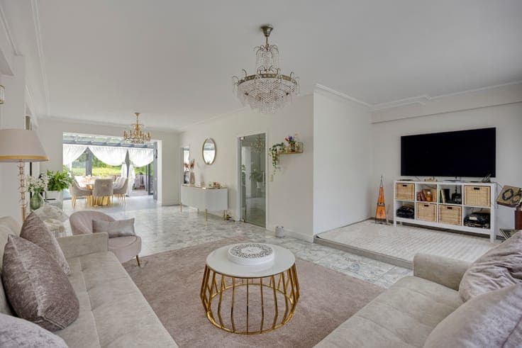Bel-etage house with 4 bedrooms and garden in Dilbeek