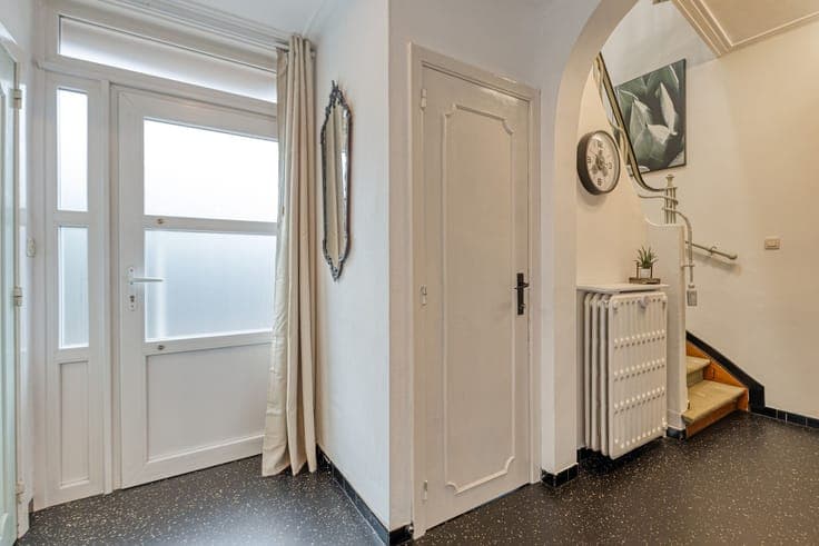 Move-in-ready home in Vilvoorde, 4 bdrms, garage, and yard!