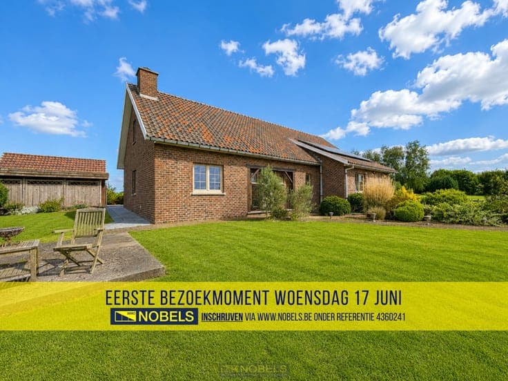 Te koop, Landelijk gelegen open bebouwing met open verzic...