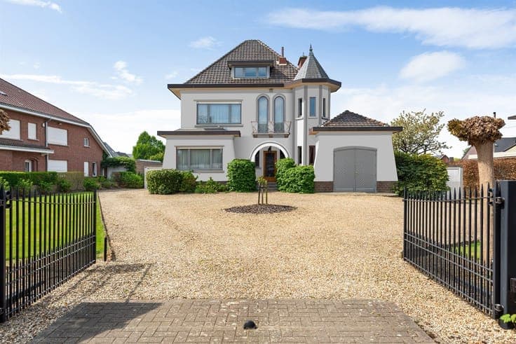 Mansion