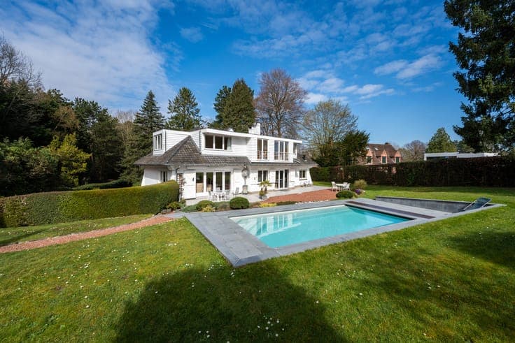 FAUBOURG: Stunning 4BR villa / 3BA / pool
